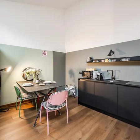 Apartment Domus River - Le Arche