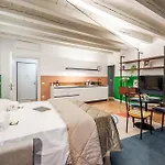 Domus River - Le Arche Апартаменты